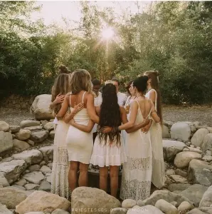 CERCLE de FEMMES