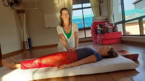 MASSAGE YOGA THAI